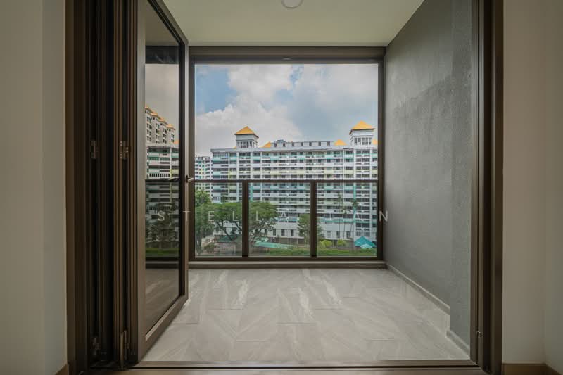 The Landmark, 173 Chin Swee Road, 1 Bedroom, 495 sqft, Condominium For Rent, by Stella Tan, 60223075 - Balcony - PropertyGuru.com.sg