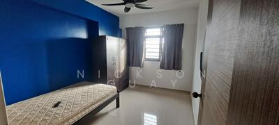 For Rent - 634A Senja Road