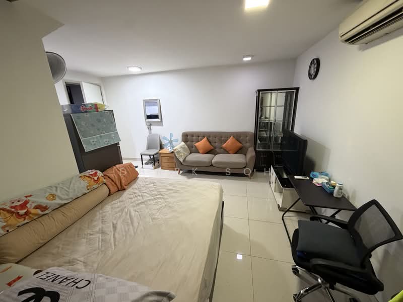 Suites @ Sims, 468 Sims Ave, Studio, 453 sqft, Condominium For Rent, by Derek Soh, 60223103 - Living Room - PropertyGuru.com.sg