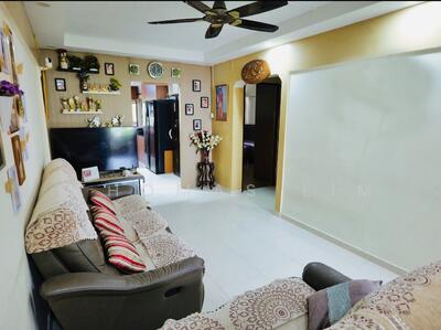 For Sale - 319 Ang Mo Kio Avenue 1