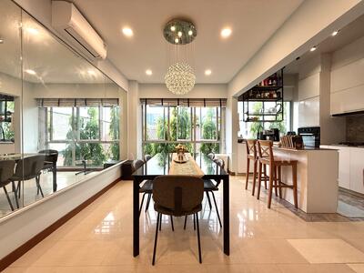 For Sale - Springhill