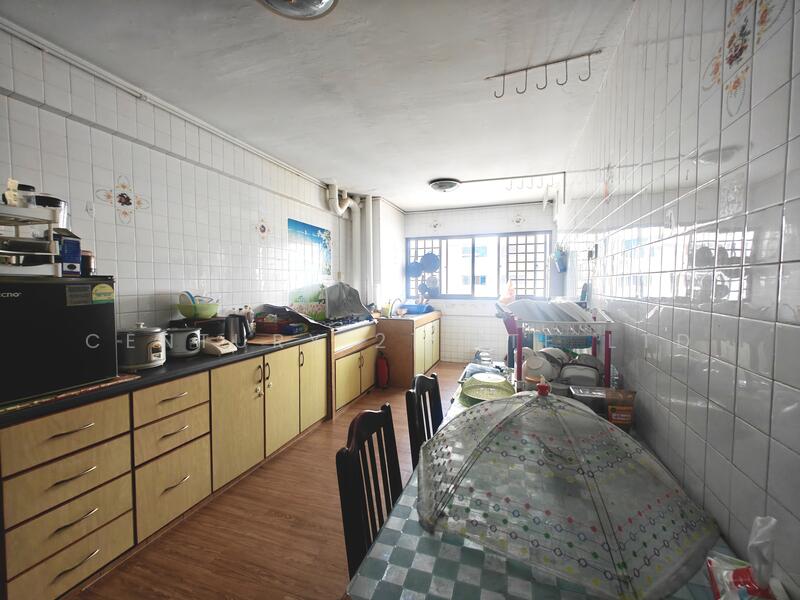 For Sale - 737 Yishun Street 72