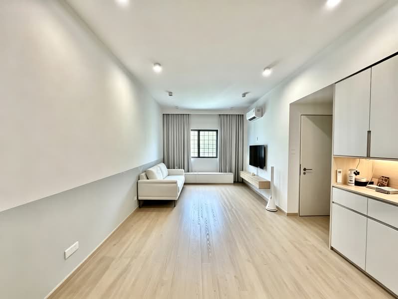 Stratford Court, 41A Bedok Ria Crescent, 2 Bedrooms, 980 sqft, Condominium For Sale, by Kyean Lim, 60223233 - Living Room - PropertyGuru.com.sg