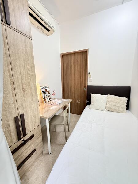 Oleander Towers, 911 Lorong 1 Toa Payoh, Room Rental, 80 sqft, Apartment For Rent, by Zheng Chao, 60223247 - PropertyGuru.com.sg