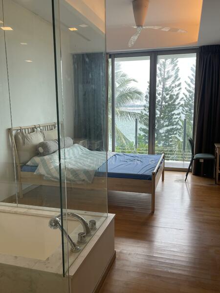 Master room furnished sea view facing