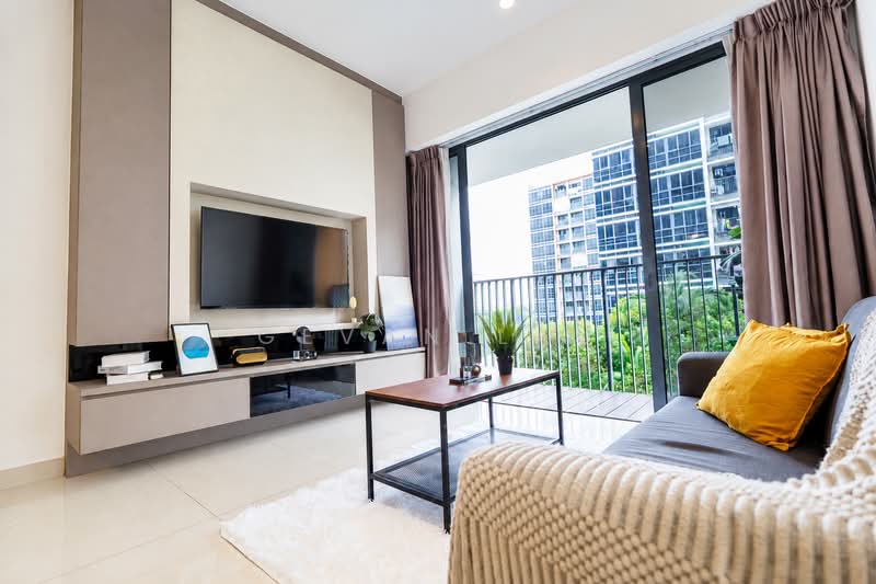 Coco Palms, 21 Pasir Ris Grove, 3 Bedrooms, 904 sqft, Condominium For Sale, by Gevan Lau, 60223265 - Living Room - PropertyGuru.com.sg