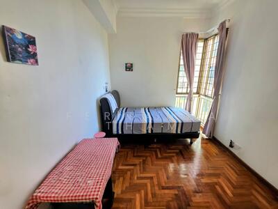 For Rent - Astoria Park