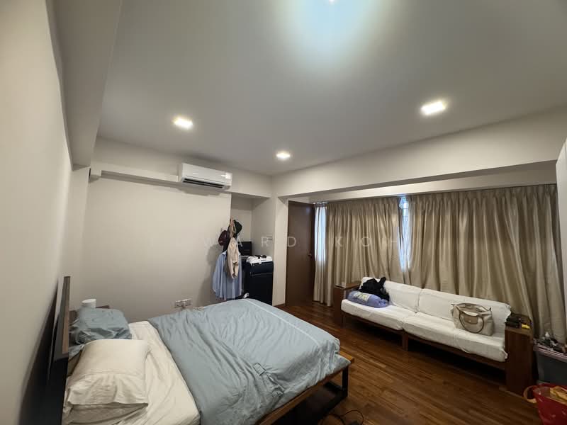 Bukit View, 144 Upper Bukit Timah Road, 2 Bedrooms, 1,000 sqft, Condominium For Rent, by Edward Koh, 60223348 - Bedroom - PropertyGuru.com.sg