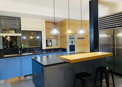 For Rent - The Regalia