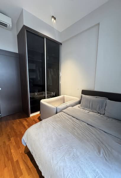 Hillsta Condominium For Sale at S$ 999,999 | PropertyGuru Singapore - Bedroom