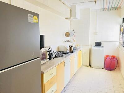 For Sale - 990C Jurong West Street 93