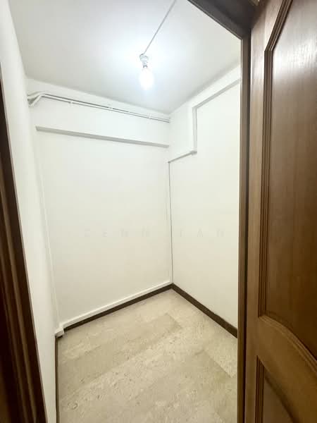417 Ang Mo Kio Avenue 10, 417 Ang Mo Kio Avenue 10, 3 Bedrooms, 1,065 sqft, HDB Flat For Sale, by Zenn Tan, 60223720 - Store - PropertyGuru.com.sg