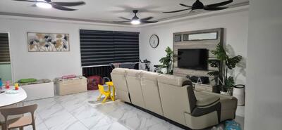 For Sale - 200A Sengkang East Road