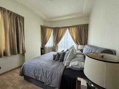 For Rent - Royal Court