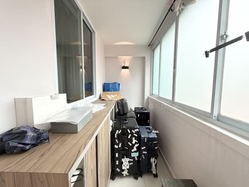 24 Beo Crescent, 24 Beo Crescent, 3 Bedrooms, 633 sqft, HDB Flat For Rent, by Jaselle Goh, 60223839 - Balcony - PropertyGuru.com.sg