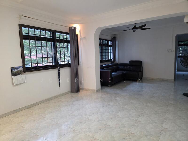 35 Jalan Rumah Tinggi, 35 Jalan Rumah Tinggi, 3 Bedrooms, 1,281 sqft, HDB Flat For Rent, by Josephine Lin, 60223861 - Living Room - PropertyGuru.com.sg