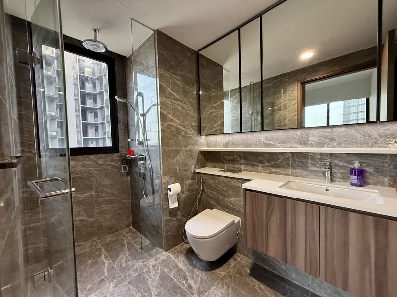 Lentor Modern, Lentor Central, 3 Bedrooms, 969 sqft, Condominium For Sale, by Devin Lee, 60223895 - Bathroom - PropertyGuru.com.sg
