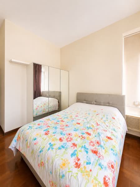 Lakepoint Condo, 2 Lakepoint Drive, 4 Bedrooms, 1,884 sqft, Condominium For Sale, by Connie Boey, 60223946 - Bedroom - PropertyGuru.com.sg