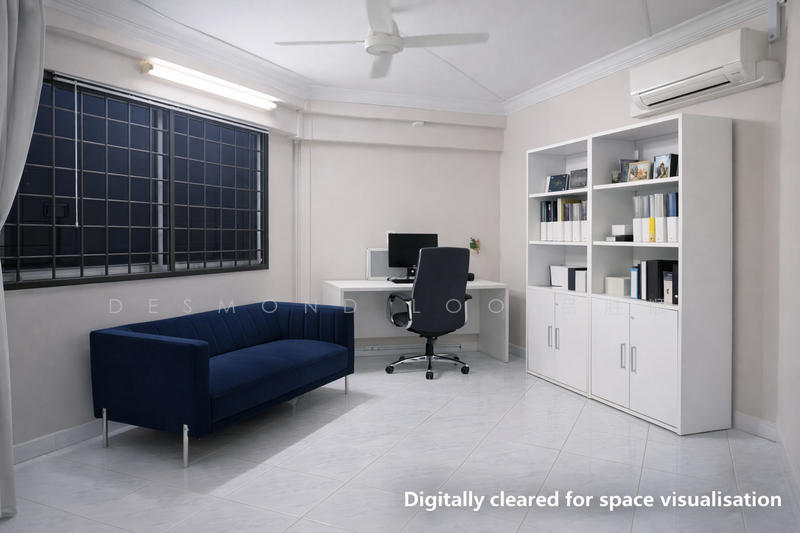 Living room / potential 4th room