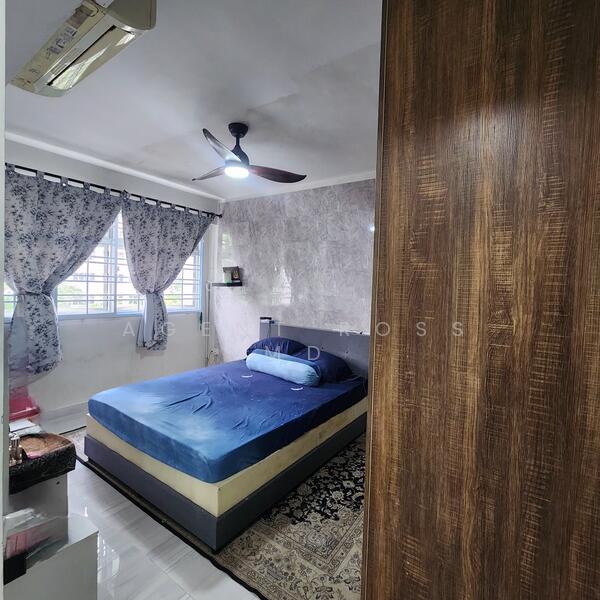 Master room with aircon and ceiling fans