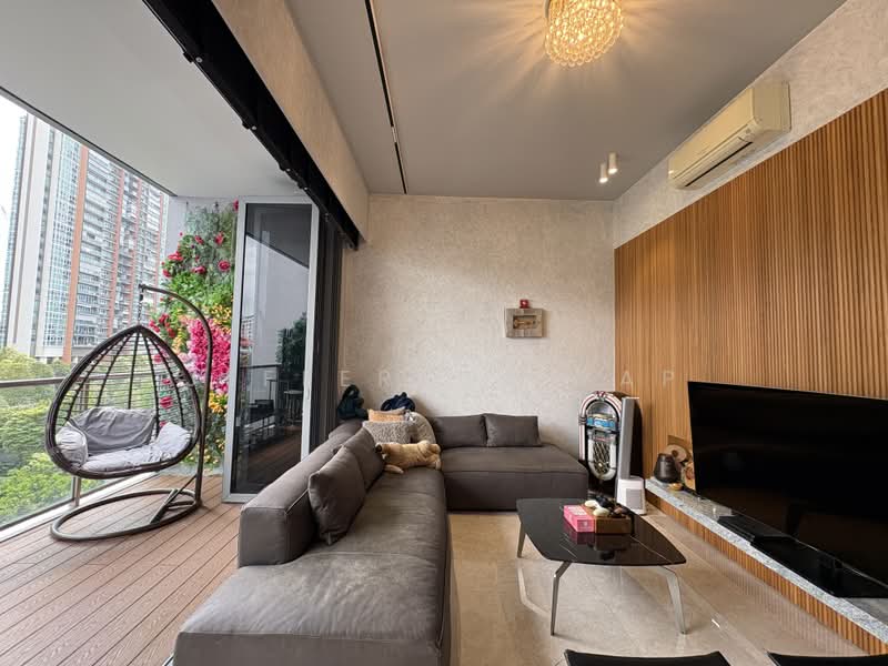 Mon Jervois, 47 Jervois Road, 3 Bedrooms, 2,368 sqft, Condominium For Sale, by Jefferson Yap, 60224138 - Living Room - PropertyGuru.com.sg