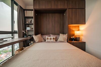 For Rent - The Topiary