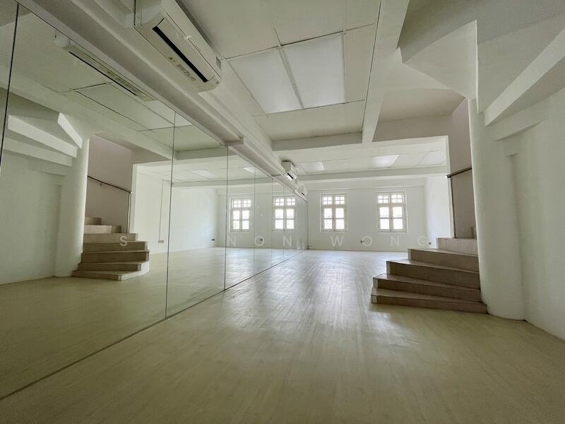 Joo Chiat Road, Joo Chiat Road, 2,292 sqft, Shop / Shophouse For Sale, by Shannon Wong, 60224140 - First level stairs entrance - CommercialGuru.com.sg
