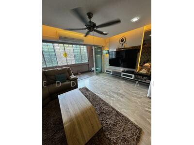 For Sale - 558 Jurong West Street 42