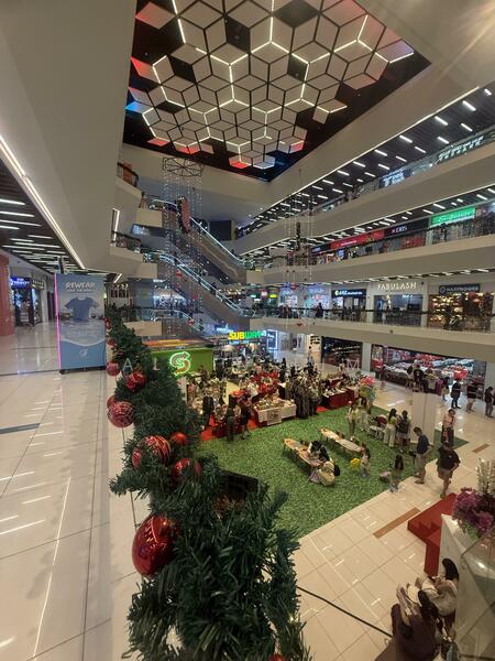 Bukit Timah Shopping Centre, 170 Upper Bukit Timah Road, 463 sqft, Mall Shop For Rent, by Alvin Lim, 60224217 - CommercialGuru.com.sg
