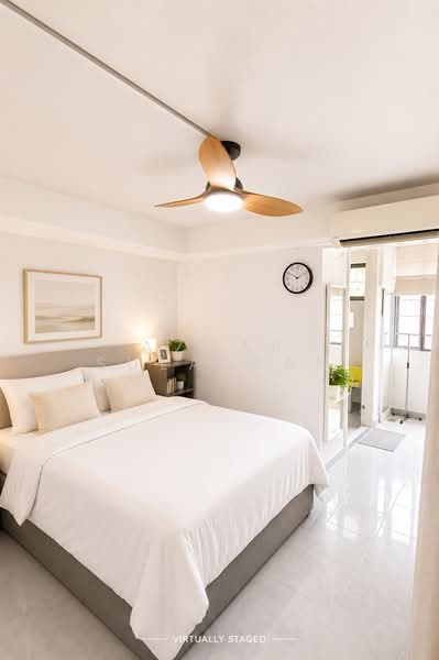 202 Choa Chu Kang Avenue 1, 202 Choa Chu Kang Avenue 1, 3 Bedrooms, 1,119 sqft, HDB Flat For Sale, by Azhar Sulaiman, 60224225 - Bedroom - PropertyGuru.com.sg