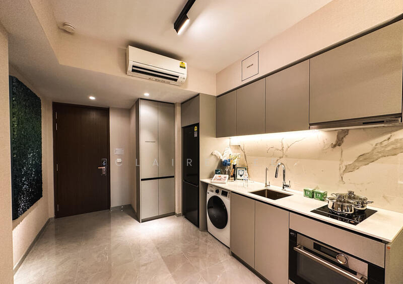 For Sale - Grand Dunman