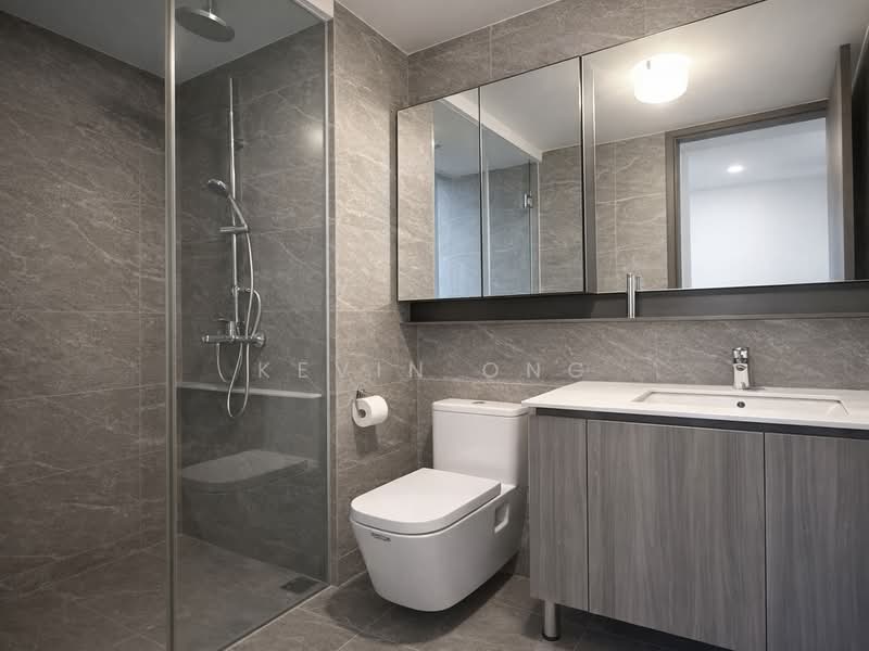 The Clement Canopy, Ave 1 Clementi, 4 Bedrooms, 1,109 sqft, Condominium For Rent, by Kevin Ong, 60224372 - Master Bathroom - PropertyGuru.com.sg