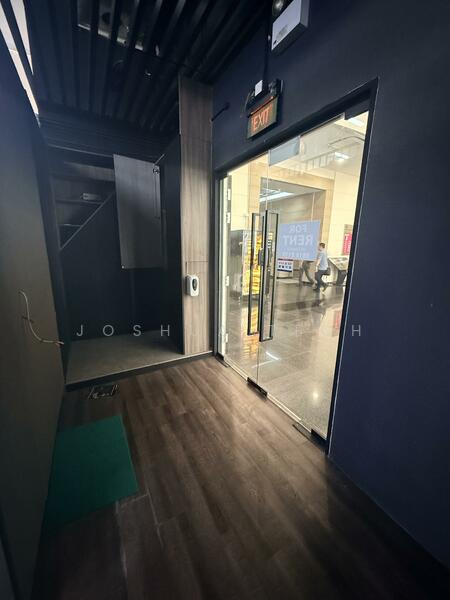 Ubi Techpark, 10 Ubi Crescent, 1,600 sqft, Light Industrial (B1) For Rent, by Joshua Tech, 60224413 - Entrance - CommercialGuru.com.sg