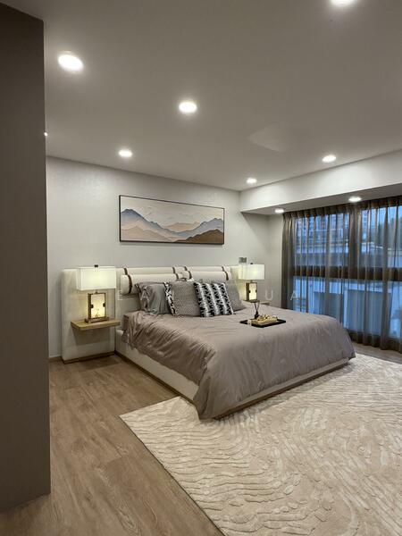 105 Shrewsbury Road Terraced House For Sale at S$ 7,880,000 | PropertyGuru Singapore - Master Bedroom