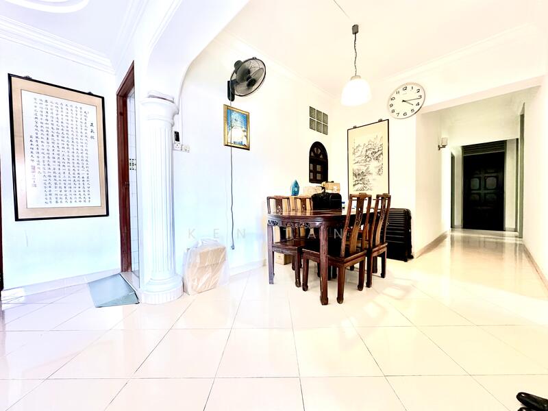 For Sale - 309 Tampines Street 32