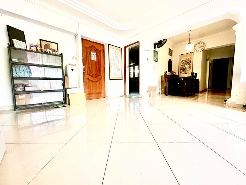 For Sale - 309 Tampines Street 32