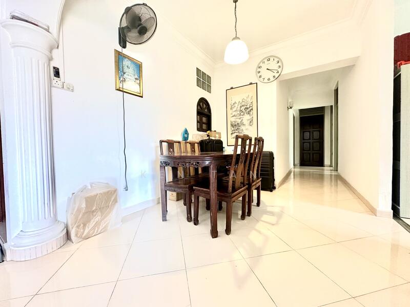 For Sale - 309 Tampines Street 32