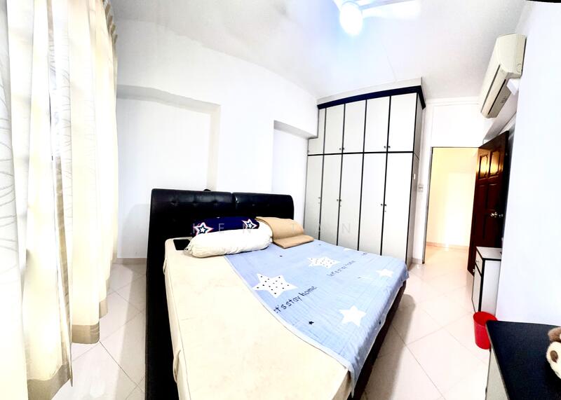 For Sale - 309 Tampines Street 32