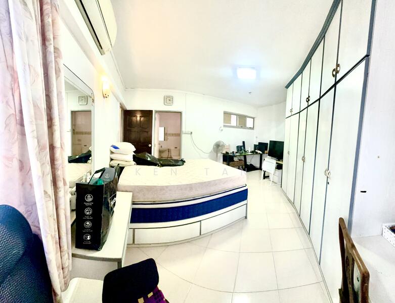 For Sale - 309 Tampines Street 32