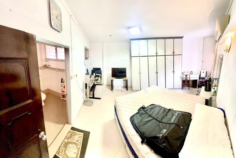 For Sale - 309 Tampines Street 32