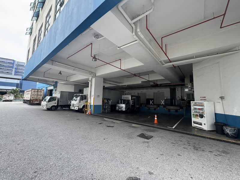 Mandai Industrial Building, 30 Mandai Estate, 2,013 sqft, Factory / Workshop (B2) For Sale, by Kai Yue KX, 60224550 - Car Park - CommercialGuru.com.sg