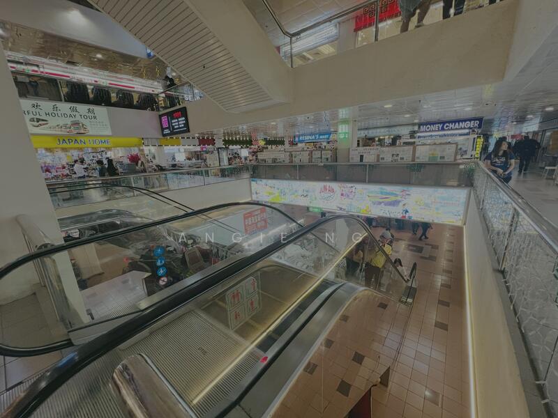 People's Park Centre, Upper Cross Street, 250 sqft, Mall Shop For Rent, by Angie Ng, 60224563 - CommercialGuru.com.sg