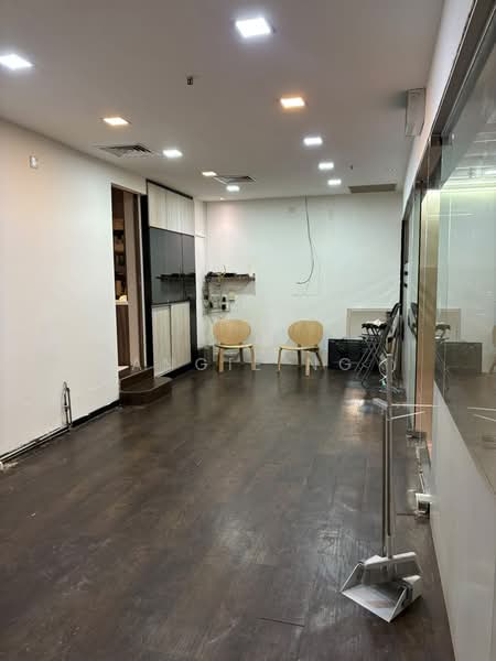 People's Park Centre, Upper Cross Street, 250 sqft, Mall Shop For Rent, by Angie Ng, 60224563 - Interior - CommercialGuru.com.sg