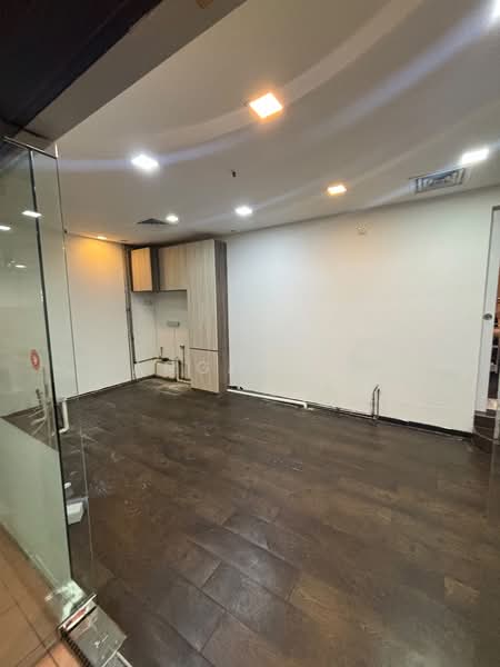People's Park Centre, Upper Cross Street, 250 sqft, Mall Shop For Rent, by Angie Ng, 60224563 - Interior - CommercialGuru.com.sg
