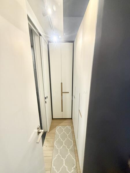 Master room wardrobe