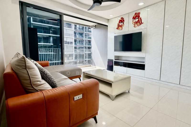 Bellewaters, 11 Anchorvale Crescent, 4 Bedrooms, 1,130 sqft, Executive Condominium For Sale, by Robin Lim, 60224640 - Living Room - PropertyGuru.com.sg