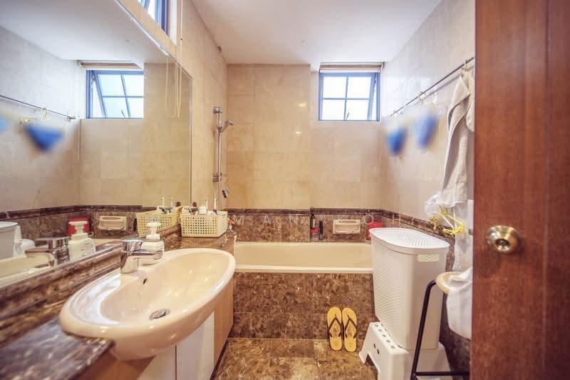 Sanctuary Green, 181 Tanjong Rhu Road, East Coast / Marine Parade, 4 Bedrooms, 2,207 sqft, Condominium For Sale, by Norman Koh, 60224670 - Bathroom - PropertyGuru.com.sg