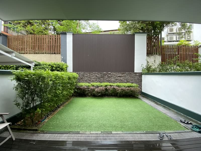 Jalan Sinar Bintang, Jalan Sinar bintang, 5 Bedrooms, 3,100 sqft, Terraced House For Sale, by Joseph Wong, 60224801 - Garden - PropertyGuru.com.sg