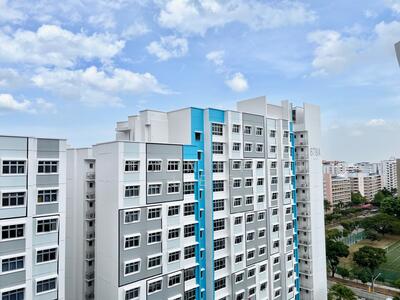 For Sale - 879B Tampines Avenue 8