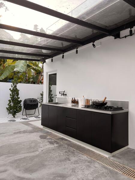 For Rent - D15!Quality meets comfort! Stunning renovated 2 storey corner terrace!